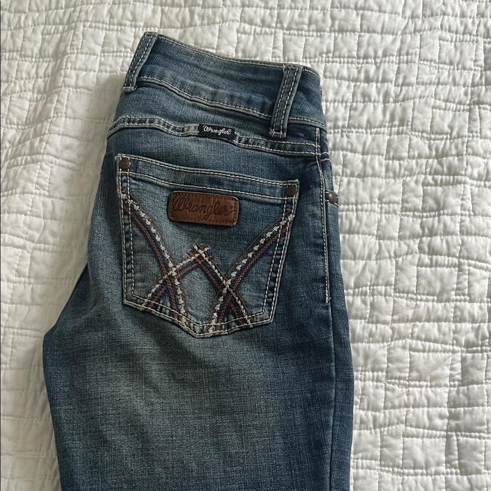 Wrangler Women's Classic Blue Boot Cut Jeans